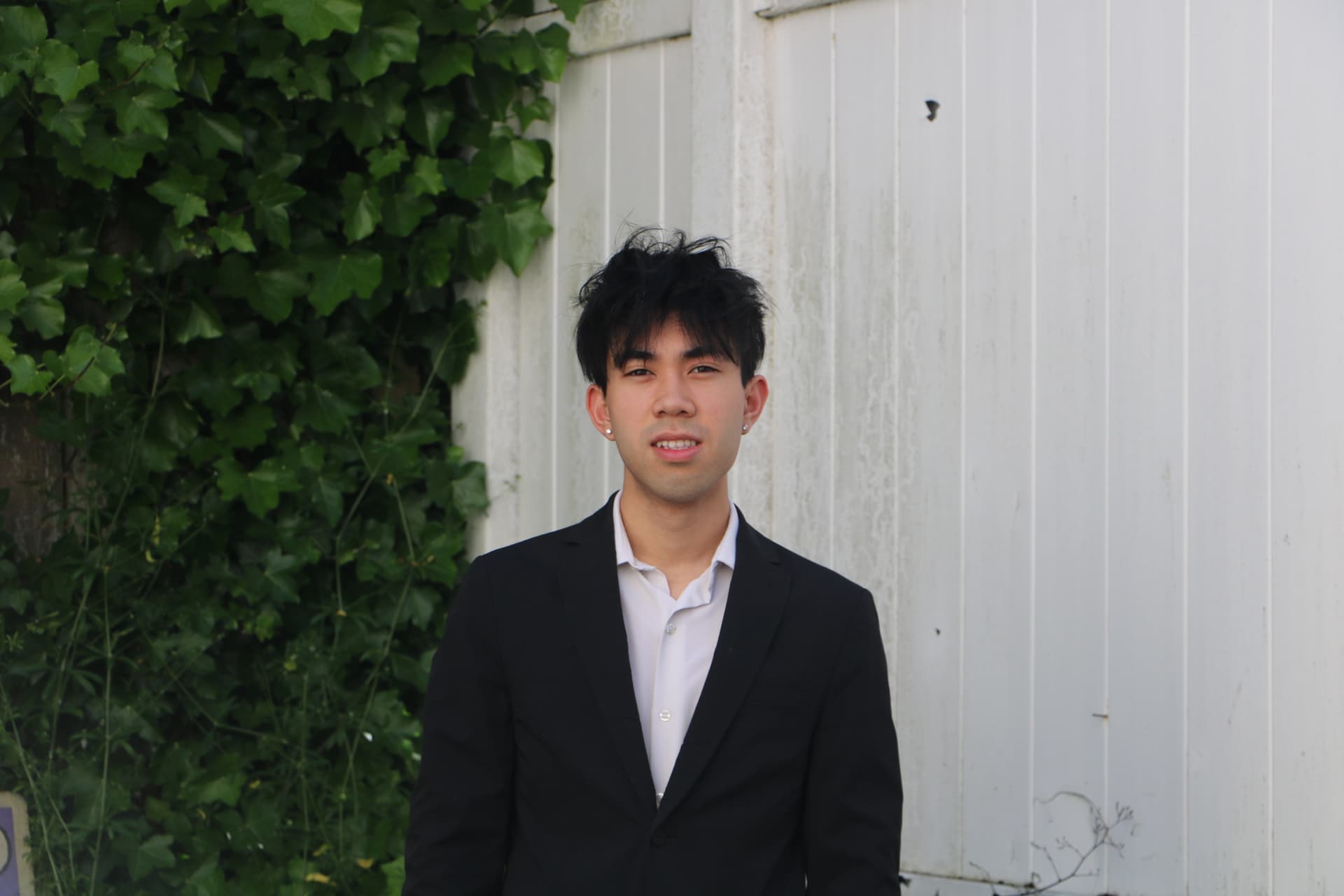 Picture of Me. I am extremely handsome (and hireable). Wow!